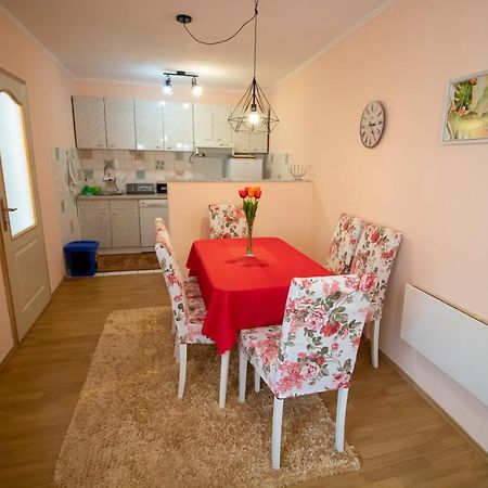 Butterfly Appartement Mostar Buitenkant foto