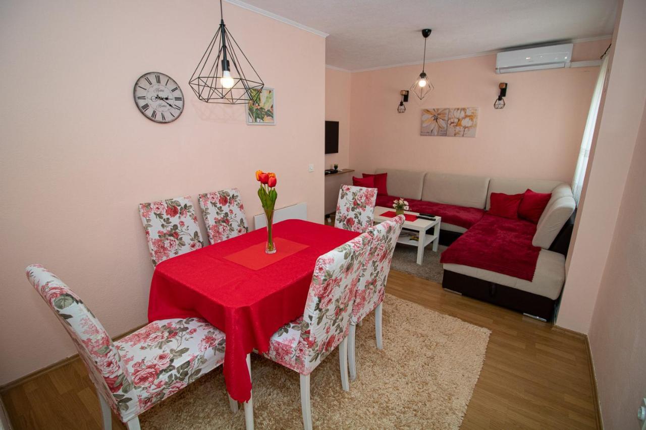 Butterfly Appartement Mostar Buitenkant foto
