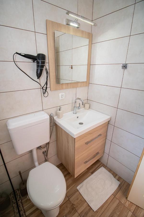 Butterfly Appartement Mostar Buitenkant foto